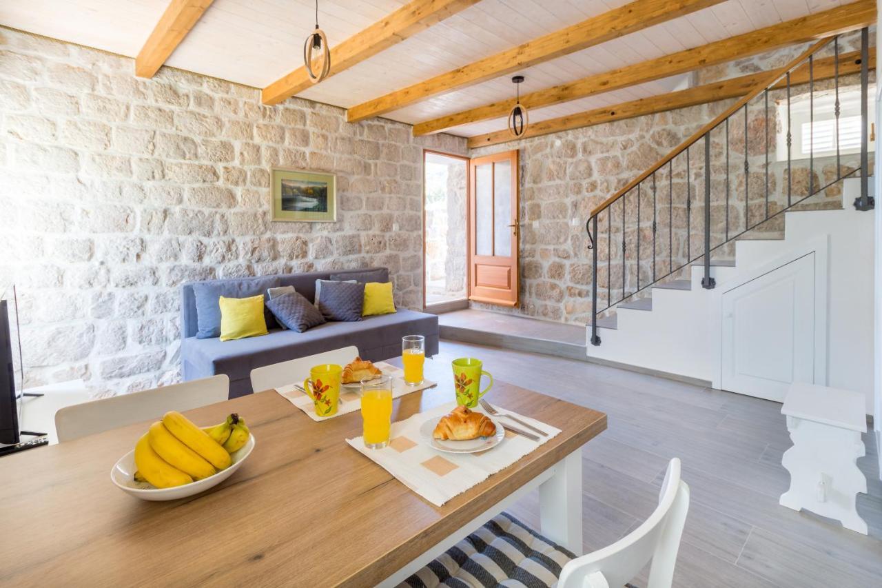 Olive Garden Apartment Стон Екстериор снимка
